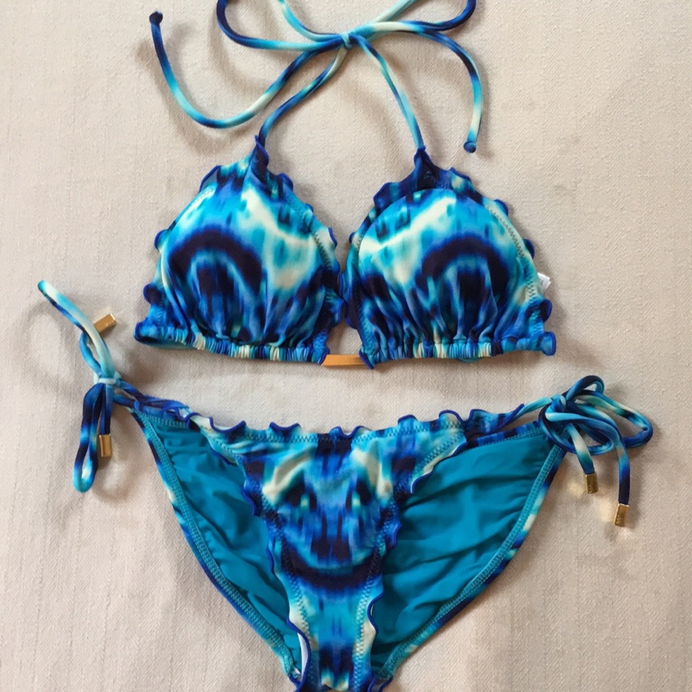 Vix bikini